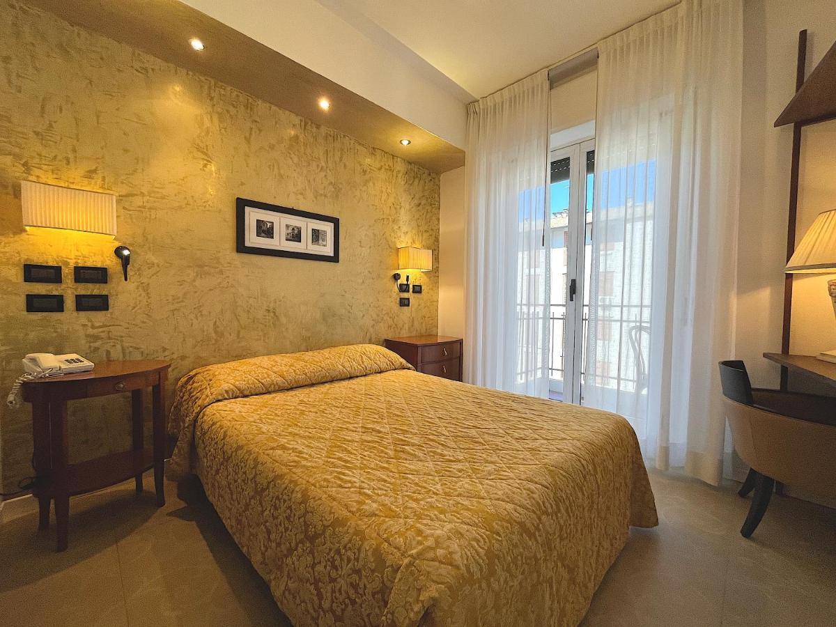 Hotel Regina Grado Dış mekan fotoğraf